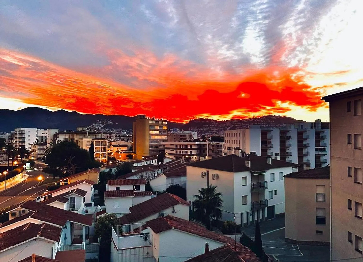 Sunrisemare Vacational Studio Roses Spain