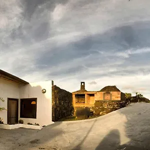 Frailes Eco Appartement Tinajo